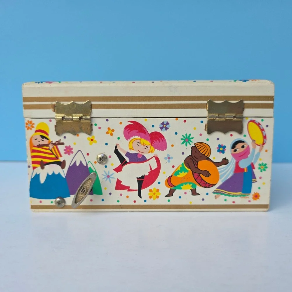 Vintage Disney It's a Small World Music Jewelry Box 6